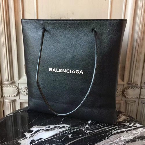 발렌시아가 쇼핑백 32cm