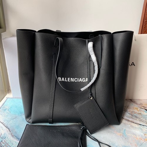 발렌시아가 에브리데이 토드백 37cm