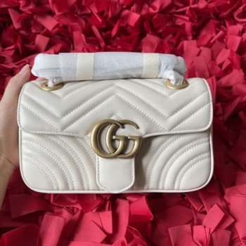 구찌 446744 마몬트 마틀라세 미니백 22cm