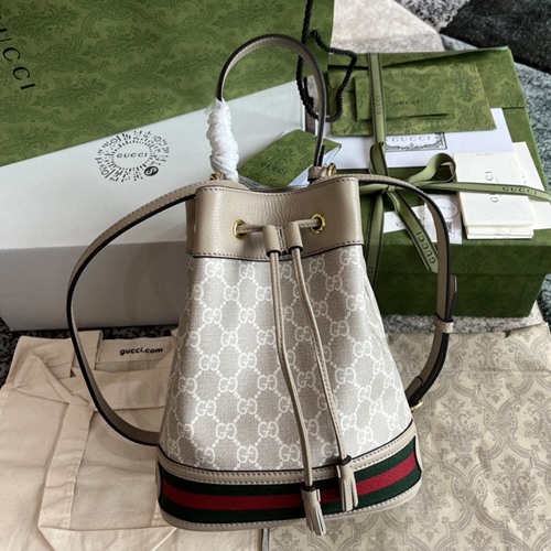 구찌 550621 오피디아 GG 수프림 플로라 버킷백