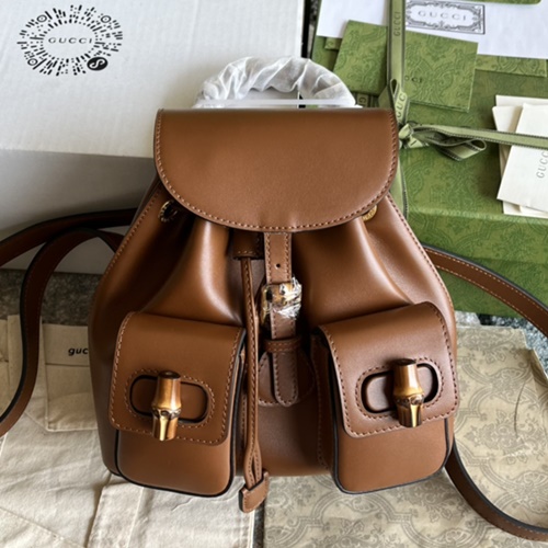 구찌 702101 레더 뱀부 백팩