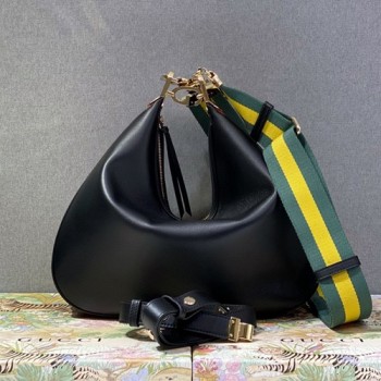 구찌 702823 GG 수프림 아따슈 라지 숄더백