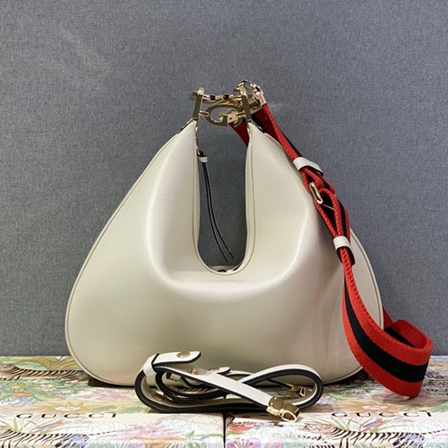 구찌 702823 GG 수프림 아따슈 라지 숄더백