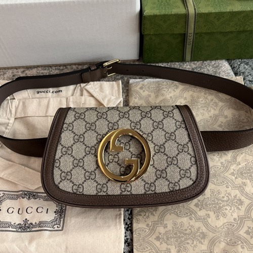 구찌 703807 블론디 벨트백