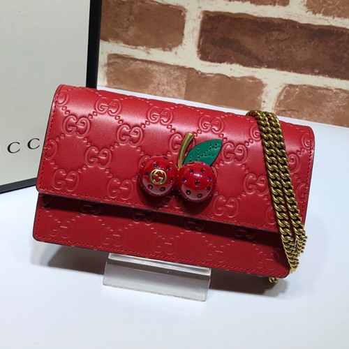 구찌 GG 수프림 미니 체인백