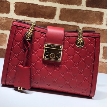 구찌 GG 수프림 패드락 숄더백