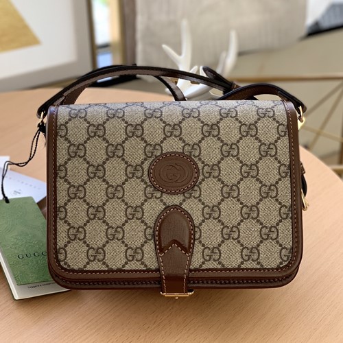 구찌 인터로킹 G 미니 숄더백