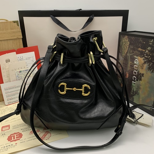 구찌 홀스빗 버킷백