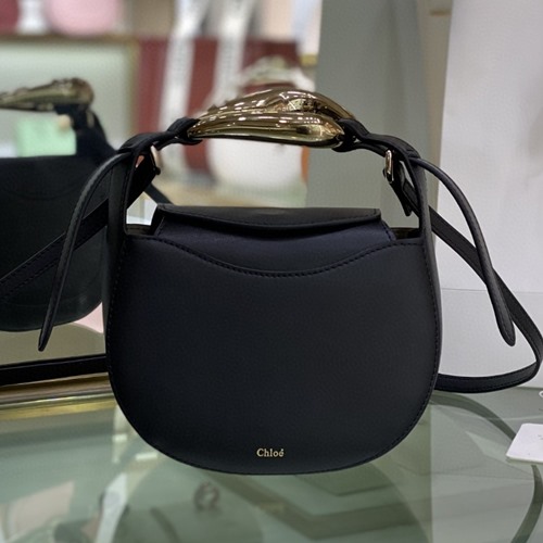 끌로에 KISS 키스 레더 크로스백 호보백