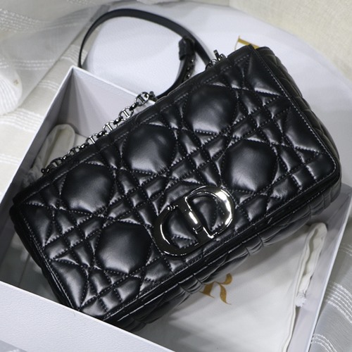 디올 CARO 카로백 28cm