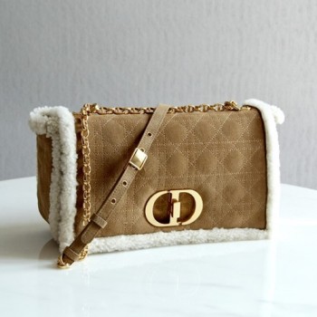 디올 몽테뉴백(스웨이드 양모 시어링) 30cm