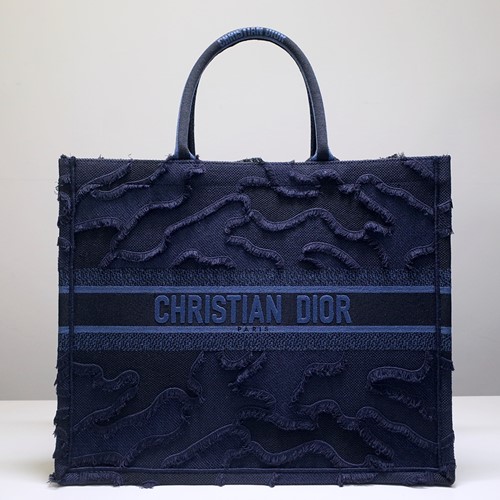 디올 북 토트백 41.5cm