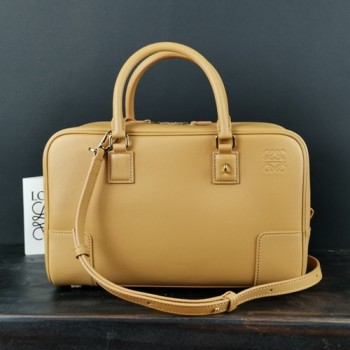 로에베 AMAZONA 아마조나 아나그램 토트백 28cm