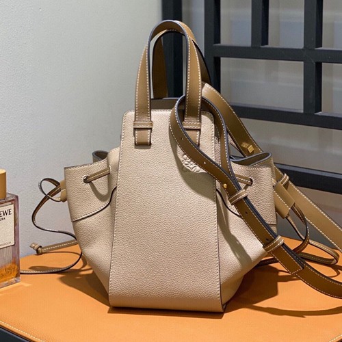 로에베 DRAWSTRING HAMMOCK 드로스트링 해먹백 26cm