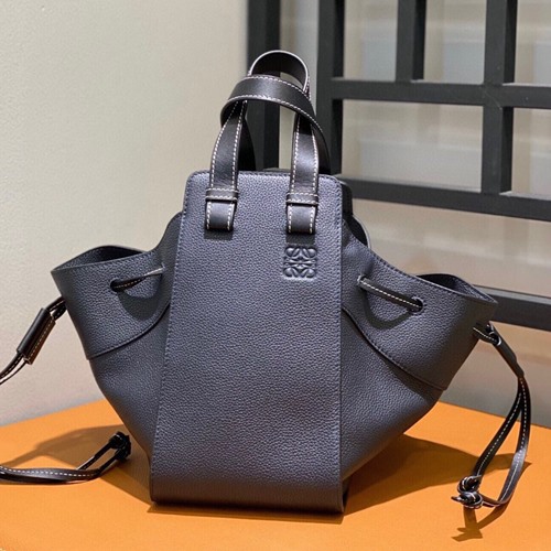 로에베 DRAWSTRING HAMMOCK 드로스트링 해먹백 26cm