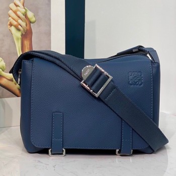 로에베 MILITARY 메신저백