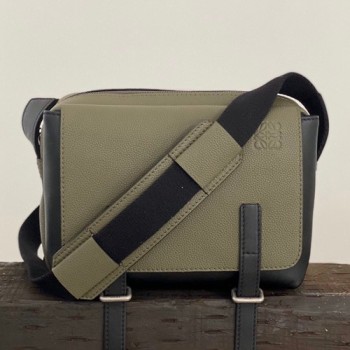 로에베 MILITARY 메신저백