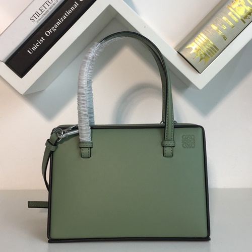 로에베 POSTAL 포스탈백