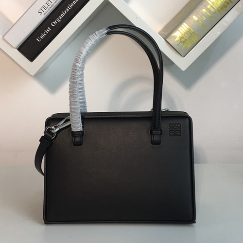 로에베 POSTAL 포스탈백