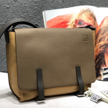 로에베 밀리터리 메신저백