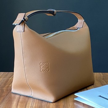 로에베 아나그램 CUBI 큐비백 25cm