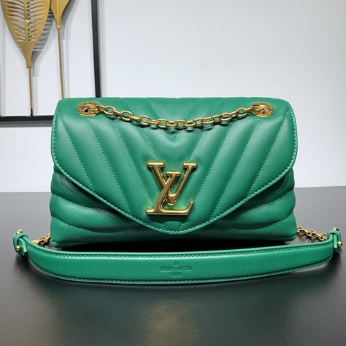 루이비통 뉴 웨이브 체인백