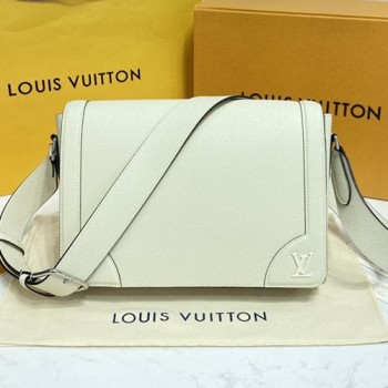 루이비통 뉴 플랩 메신저백