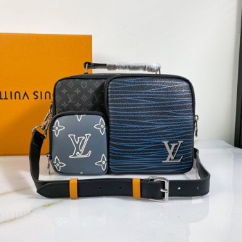 루이비통 멀티포켓 메신저백