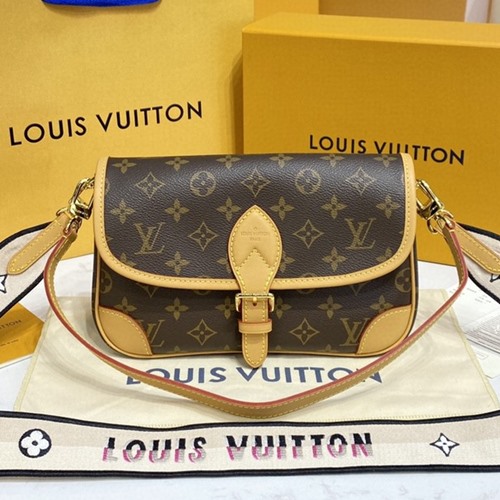 루이비통 모노그램 다이앤 사첼 크로스백