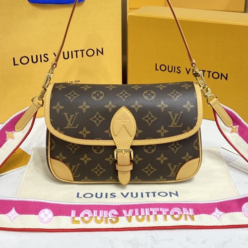 루이비통 모노그램 다이앤 사첼 크로스백