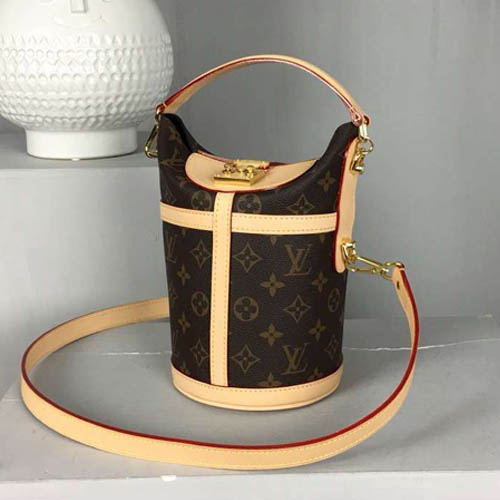 루이비통 모노그램 더플 버킷백