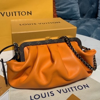 루이비통 모노그램 부르시코 EW 숄더백