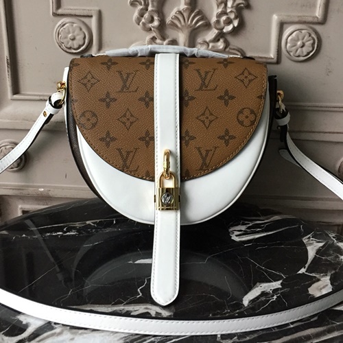 루이비통 모노그램 샹티이락