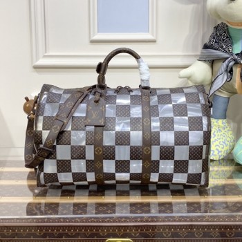 루이비통 모노그램 체스 코팅 캔버스 PVC 키폴 반둘리에 50