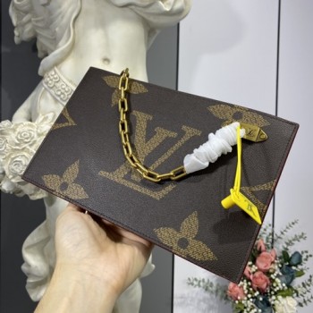 루이비통 모노그램 체인 클러치백