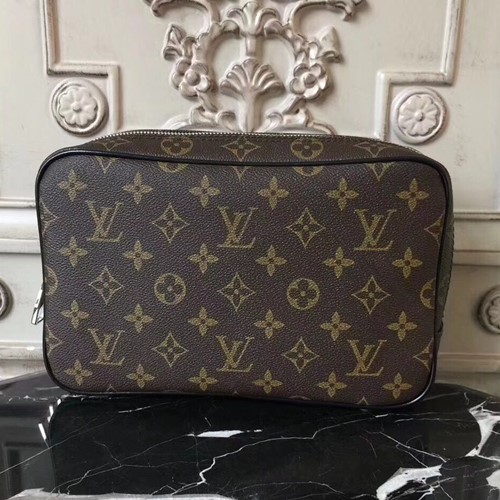 루이비통 모노그램 토일렛 파우치 GM