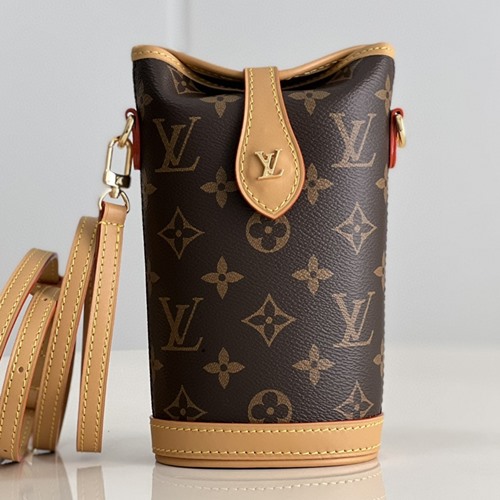 루이비통 모노그램 폴드미 파우치 크로스백