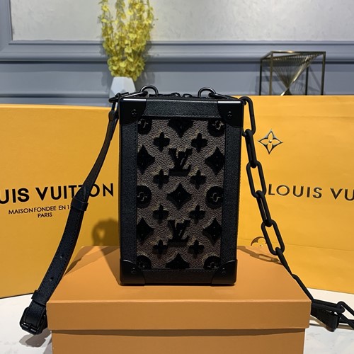 루이비통 미니 소프트 트렁크백