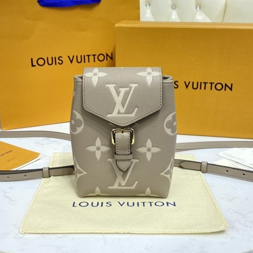 루이비통 타이니 백팩