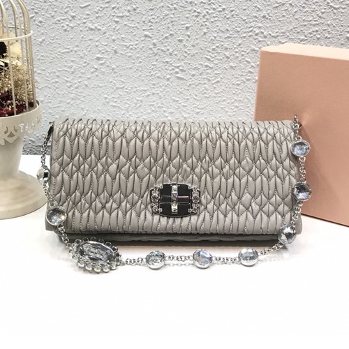 미우미우 CLOQUE 나파 크리스탈 숄더백