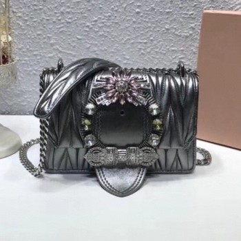 미우미우 MATELASSE 마테라쎄 나파 미우레이디 숄더백