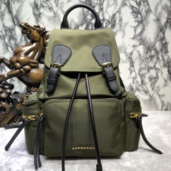 버버리 THE RUCKSACK 럭색 백팩