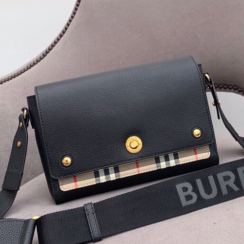 버버리 체크 래더 노트백