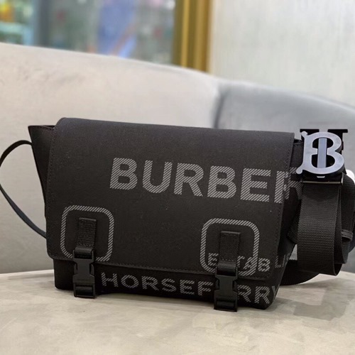 버버리 호스페리 프린트 나일론 캔버스 스몰 메신저백