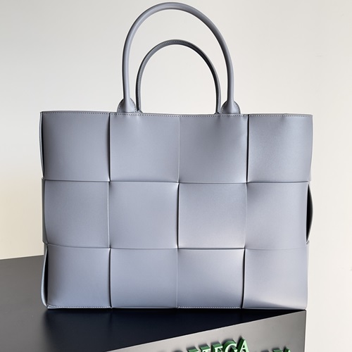 보테가 베네타 680165 아르코 토트백 47cm