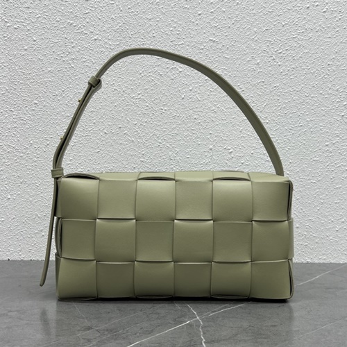 보테가 베네타 BRICK CASSETTE 브릭 카세트백