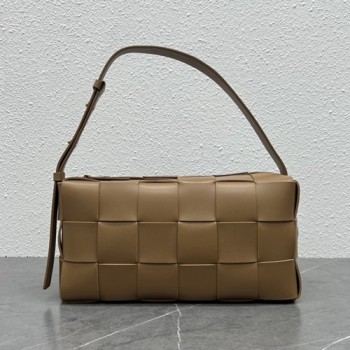 보테가 베네타 BRICK CASSETTE 브릭 카세트백