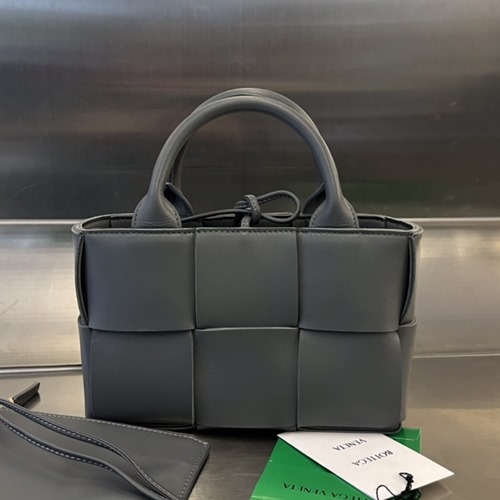 보테가 베네타 CANDY ARCO 캔디 아르코 토트백