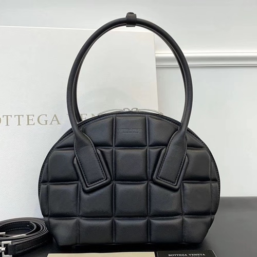 보테가 베네타 스웁 미니백