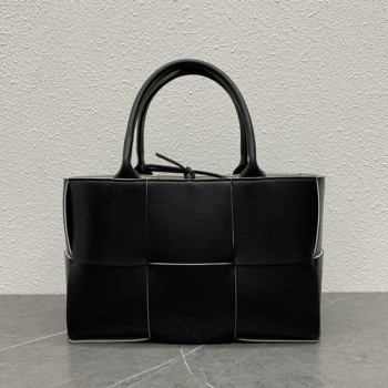 보테가 베네타 아르코 토트백 32cm